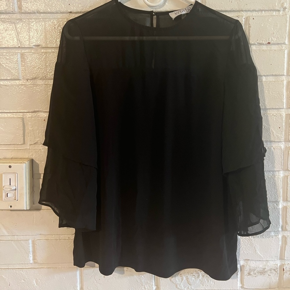#78 Tiered top